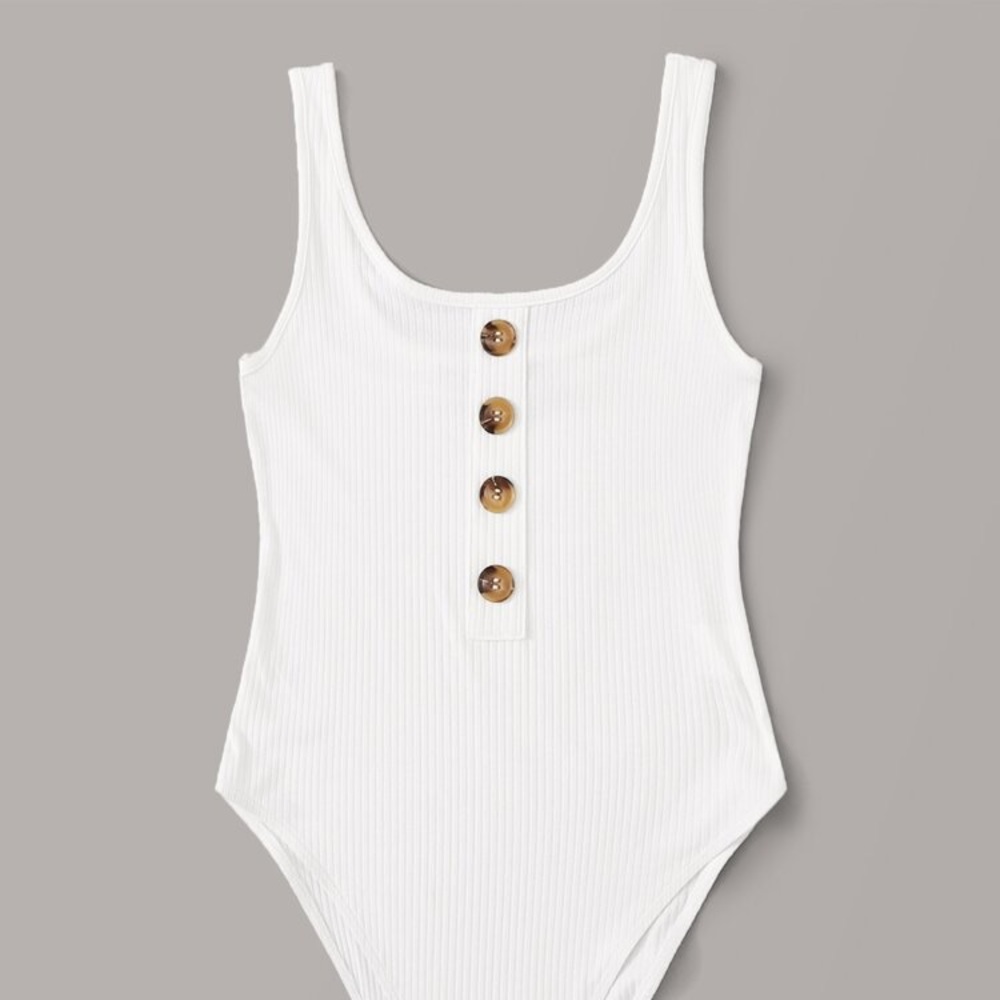NWOT Scoop Neck Ribbed Button Bodysuit